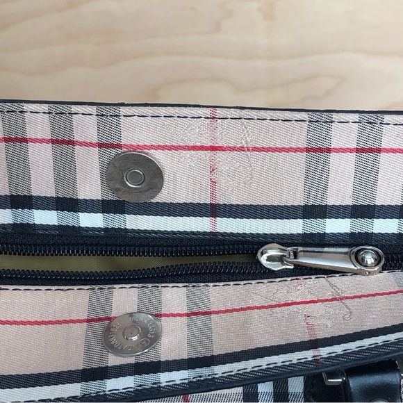 Burberry London Canvas Tote Bag 16inX12.5in - Picture 3 of 14